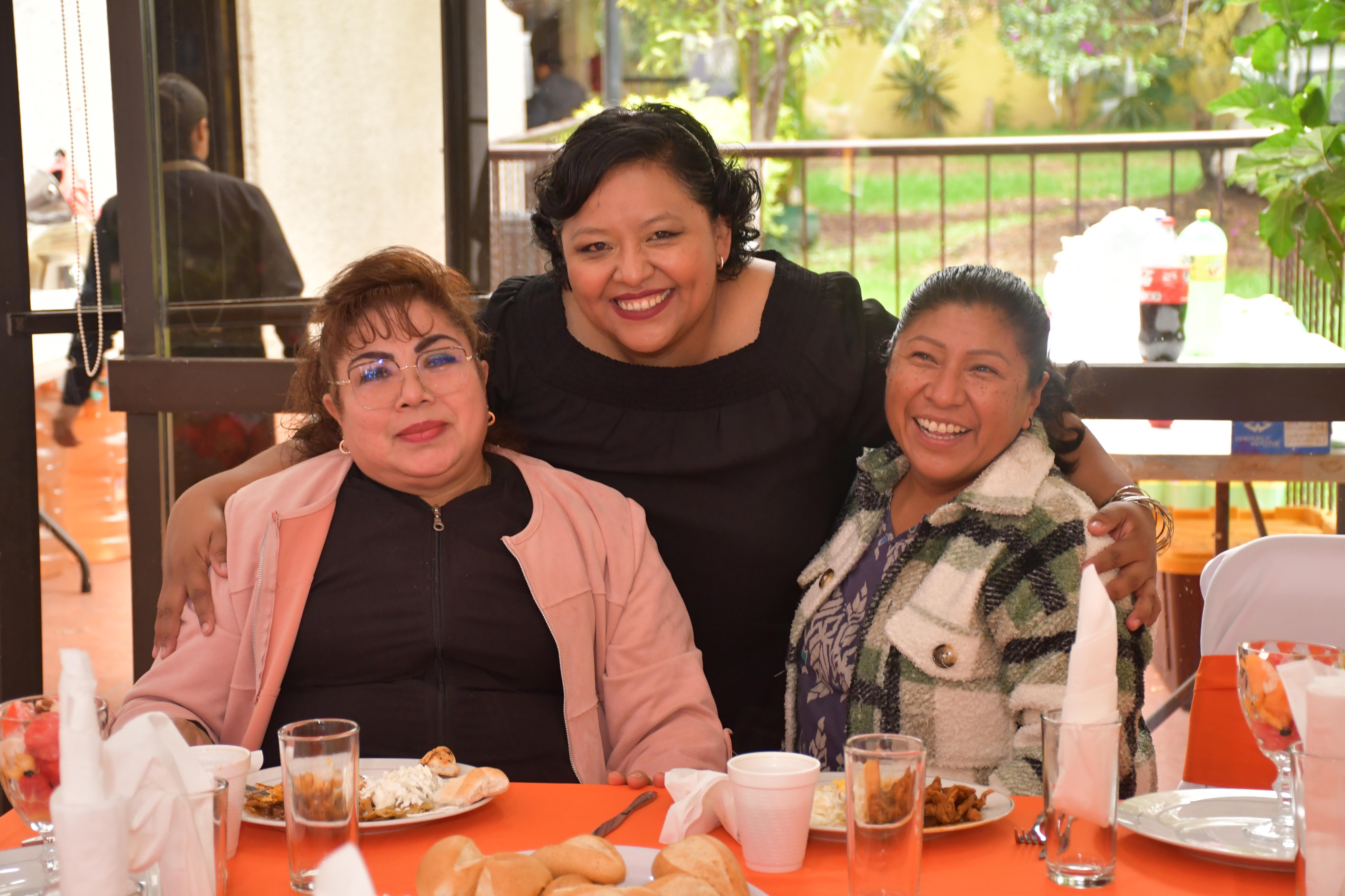 Festejo Día de las Madres, Sección XLI HR "1º de Octubre"